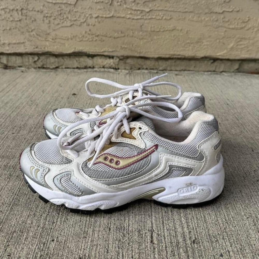 GREY/CREAM SAUCONY GRID‎ COHESION 3s